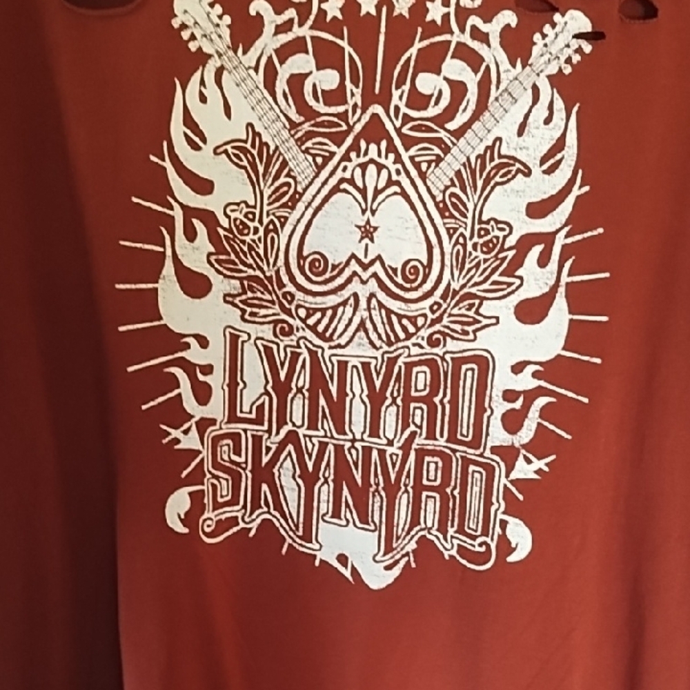 Lynyrd Skynyrd Rust Short Sleeve Graphic Tee - Picture 2 of 4